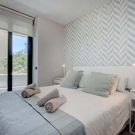 Stylish 2 Bedroom Apartment In Estepona Old Town Екстериор снимка