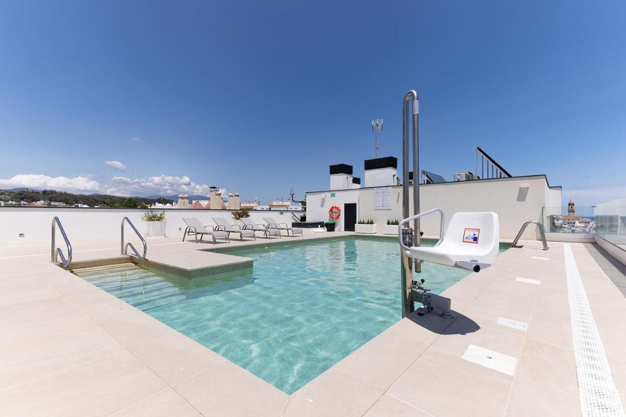 Stylish 2 Bedroom Apartment In Estepona Old Town Екстериор снимка