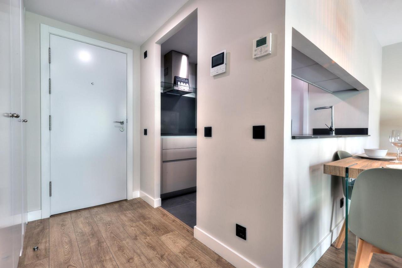 Stylish 2 Bedroom Apartment In Estepona Old Town Екстериор снимка