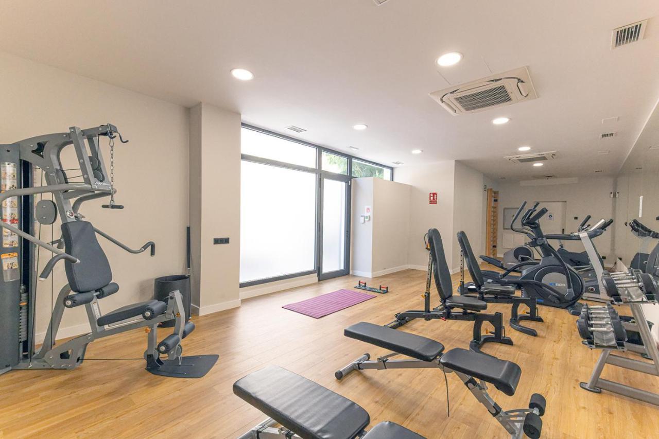 Stylish 2 Bedroom Apartment In Estepona Old Town Екстериор снимка