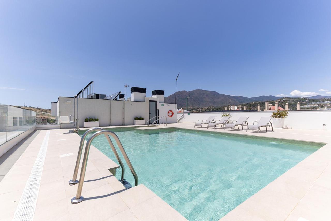 Stylish 2 Bedroom Apartment In Estepona Old Town Екстериор снимка