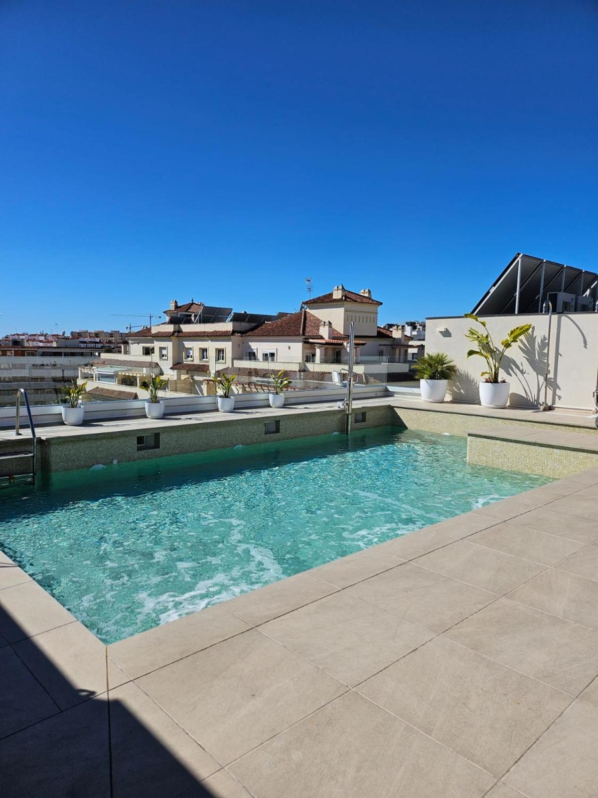 Stylish 2 Bedroom Apartment In Estepona Old Town Екстериор снимка